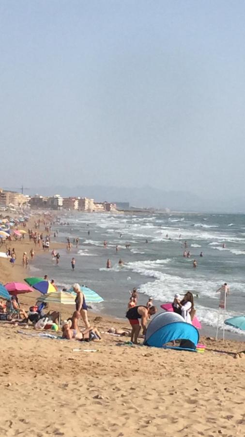 Tus Vacaciones Junto Al Mar Apartment Torrevieja Luaran gambar