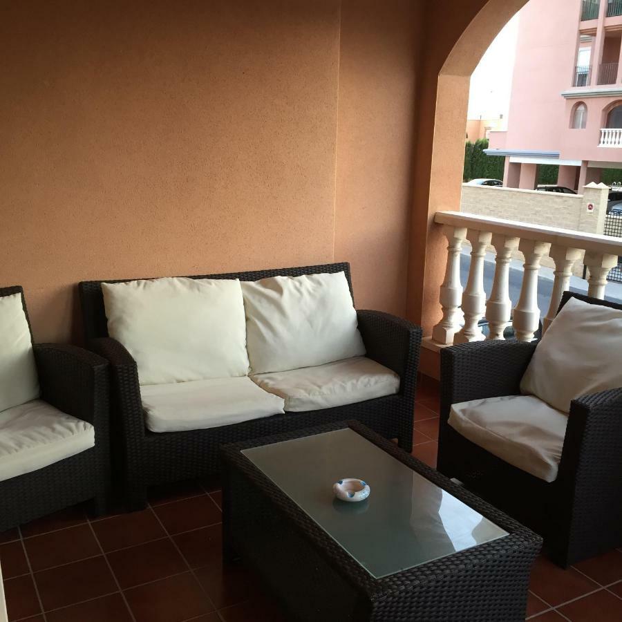 Tus Vacaciones Junto Al Mar Apartment Torrevieja Luaran gambar