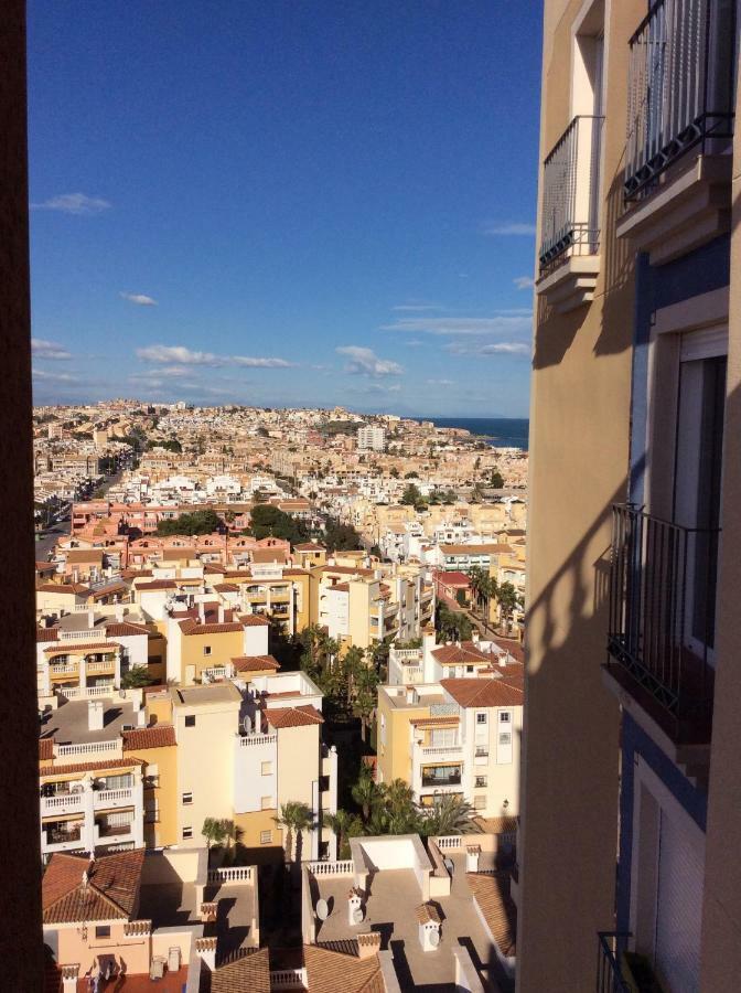 Tus Vacaciones Junto Al Mar Apartment Torrevieja Luaran gambar